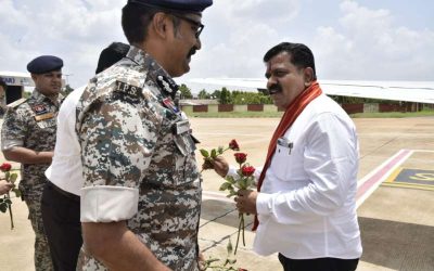 उप मुख्यमंत्री विजय शर्मा और वन मंत्री केदार कश्यप का एयरपोर्ट में किया गया आत्मीय स्वागत
