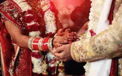 इटावा में 5 मिनट में हुई शादी, प्रेमी युगल ने मंदिर में रचाया अनोखा विवाह
