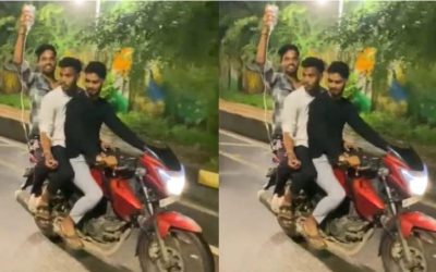 सलाइन लगी हालत में बाइक से शहर घूमा मरीज, दो युवकों की हरकत पर उठा सवाल – इंसानियत या खिलवाड़?