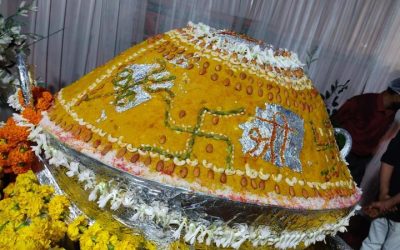गणेश उत्सव में लड्डुओं की धूम, 3 क्विंटल तक के मोदक चढ़ा रहे श्रद्धालु, रोजाना हो रहा करोड़ों का बिजनेस