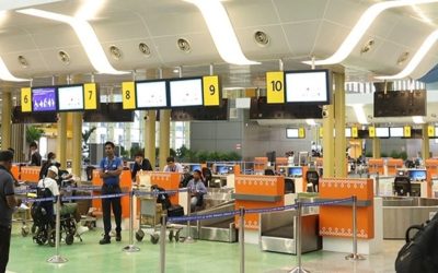 चेन्नई एयरपोर्ट पर सुरक्षा व्यवस्था पर उठे सवाल, टूटा कांच का पैनल