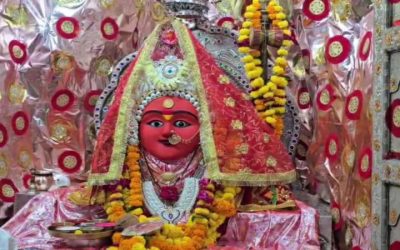माता सती के रक्त से प्रकट हुई तुलजा भवानी और माता चामुंडा, दिन में 3 बार बदलती हैं रूप