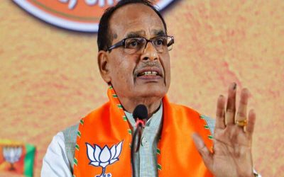 ट्रैक्टर खरीदना हुआ आसान, जीएसटी कटौती के बाद कृषि मंत्री ने कंपनियों को दी सख्त हिदायत