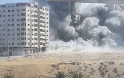 पाकिस्तान ने अपने ही लोगों पर बरसाए बम!