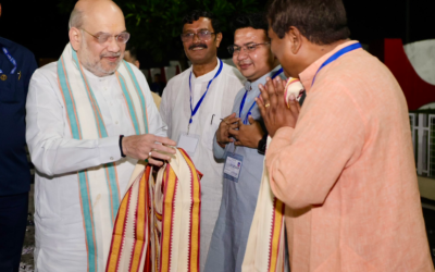 मां दुर्गा से प्रार्थना के साथ शाह का बयान – ‘सोनार बांग्ला’ हमारा लक्ष्य है