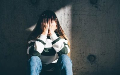 प्रेमानंद महाराज से मिलवाने का झांसा, होटल में महिला से रेप