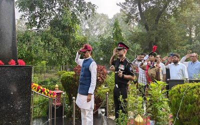 शिक्षा के साथ अनुशासन, संस्कार और मानवीय गुणों का होना आवश्यक : उप मुख्यमंत्री शुक्ल