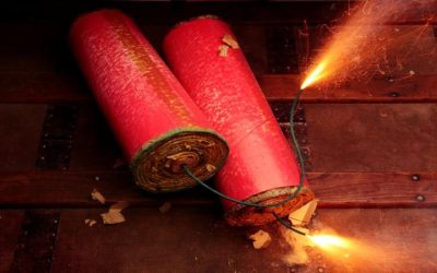 झाबुआ में हीरोपंती के चक्कर में युवक ने मुंह में फोड़ा सुतली बम, चहरे के उड़े चिथड़े