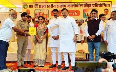 खेल हमें जीवन को अनुशासित होकर जीने की प्रेरणा देता है : मंत्री सिंह