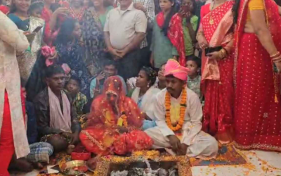 जिन हाथों ने कभी थामे थे हथियार, अब मेहंदी से सजे, कांकेर में शादी के बंधन में बंधे सरेंडर करने वाले दो नक्सली, थाने में लिए सात फेरे