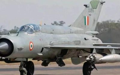 स्वदेशी तेजस एमके 1ए की पहली उड़ान सफल, राजनाथ सिंह बोले – ये नया बेंचमार्क है