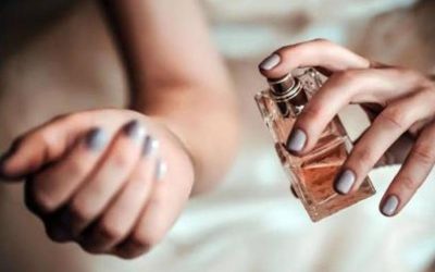 परफ्यूम और मौसम का कनेक्शन — हर सीज़न के लिए कौन-सी खुशबू बेस्ट?